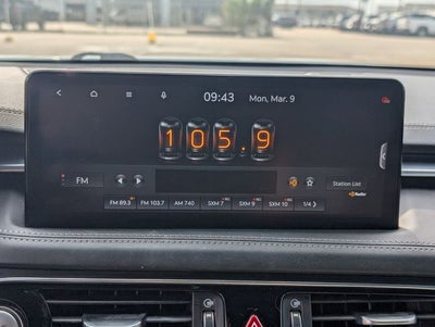 2022 Genesis G70 2.0T