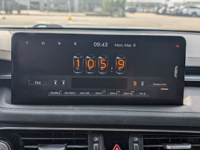 2022 Genesis G70 2.0T