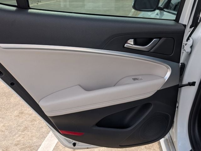 2022 Genesis G70 2.0T