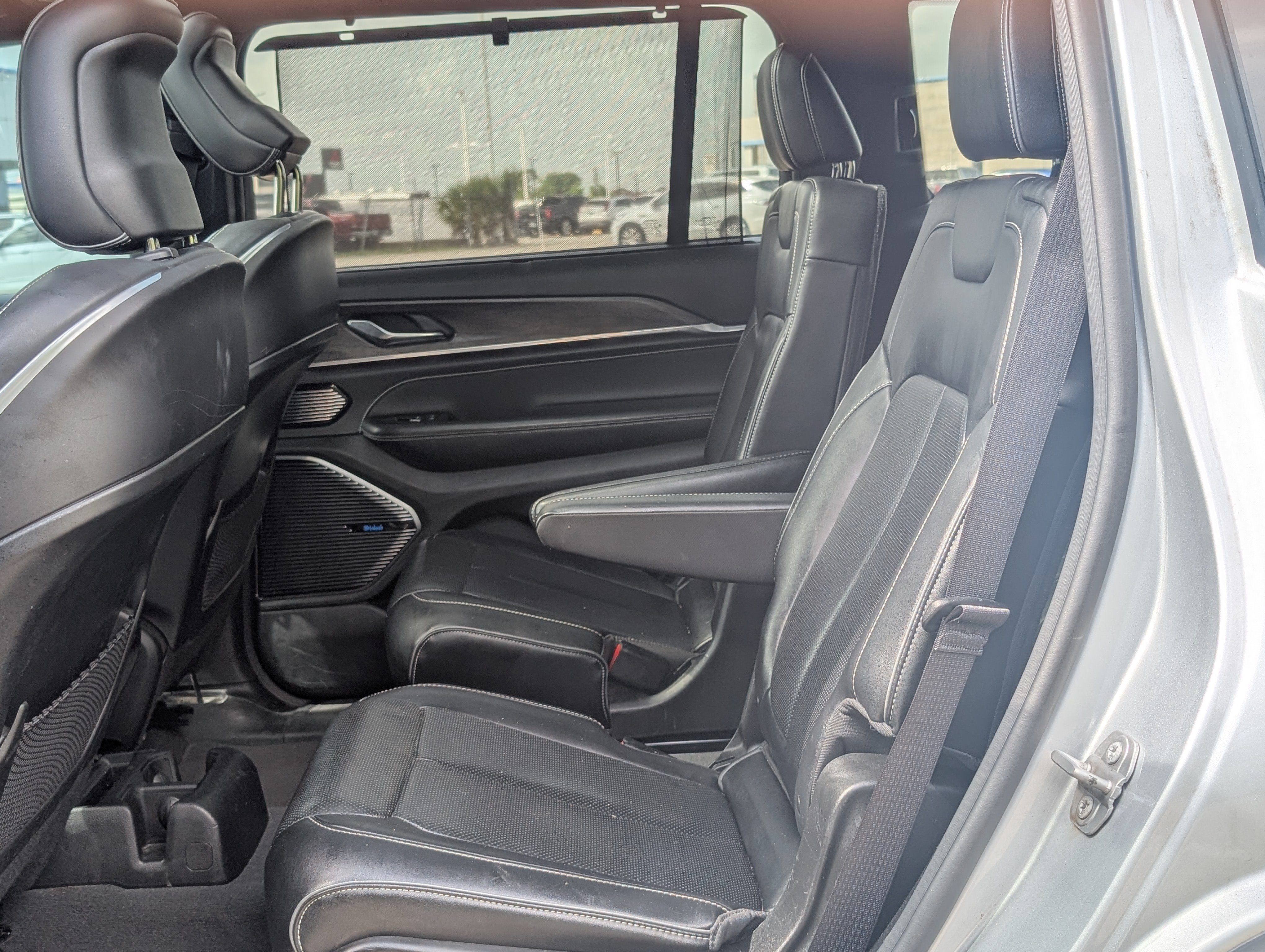 2022 Jeep Grand Cherokee L Overland 4x4