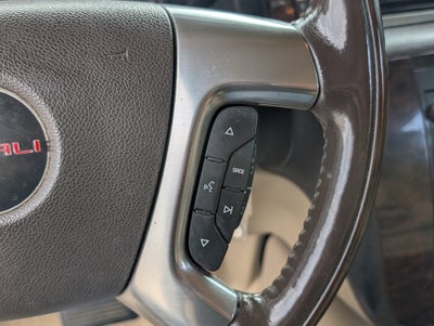 2007 GMC Yukon XL AWD 4dr 1500