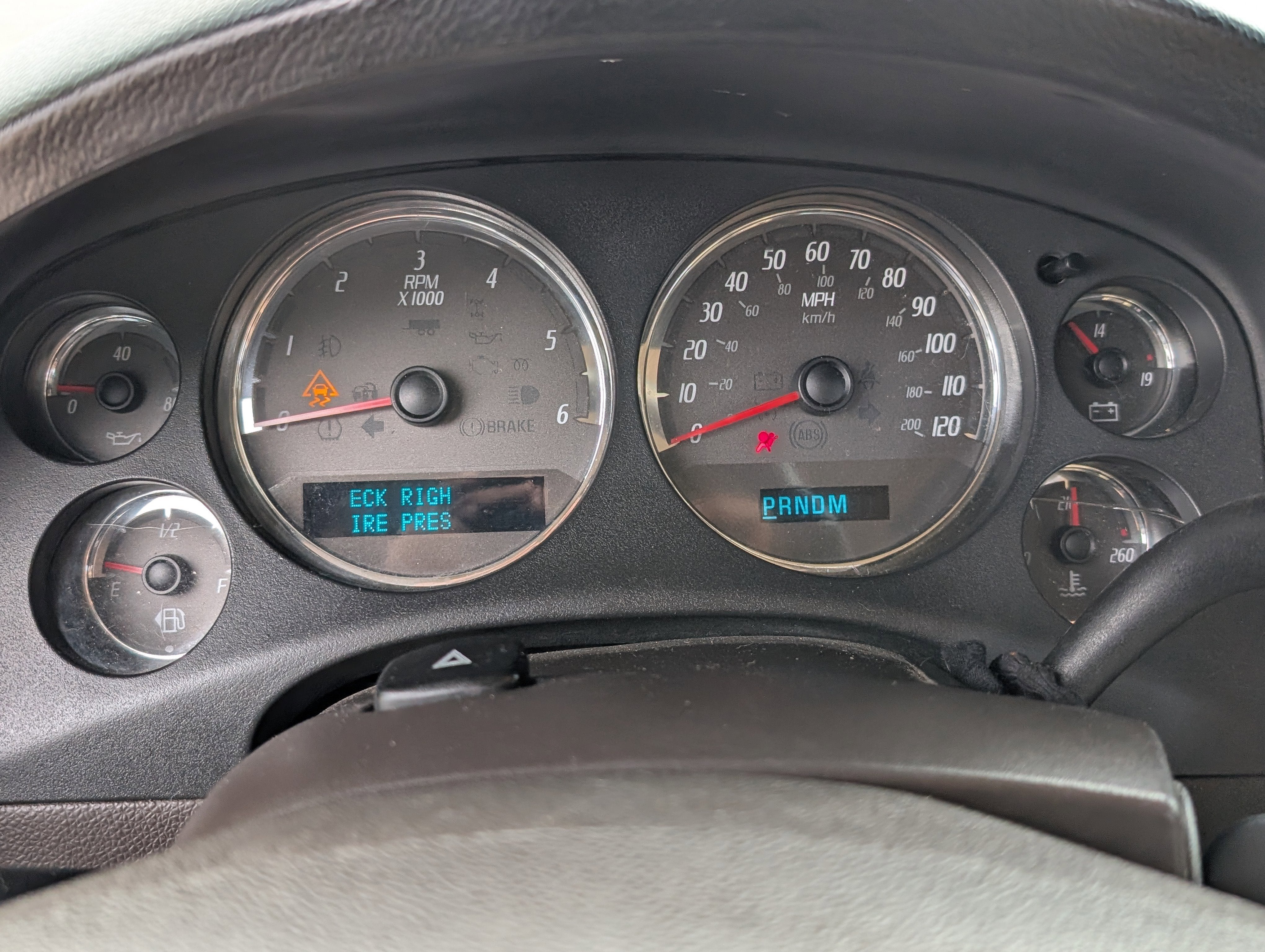 2007 GMC Yukon XL AWD 4dr 1500