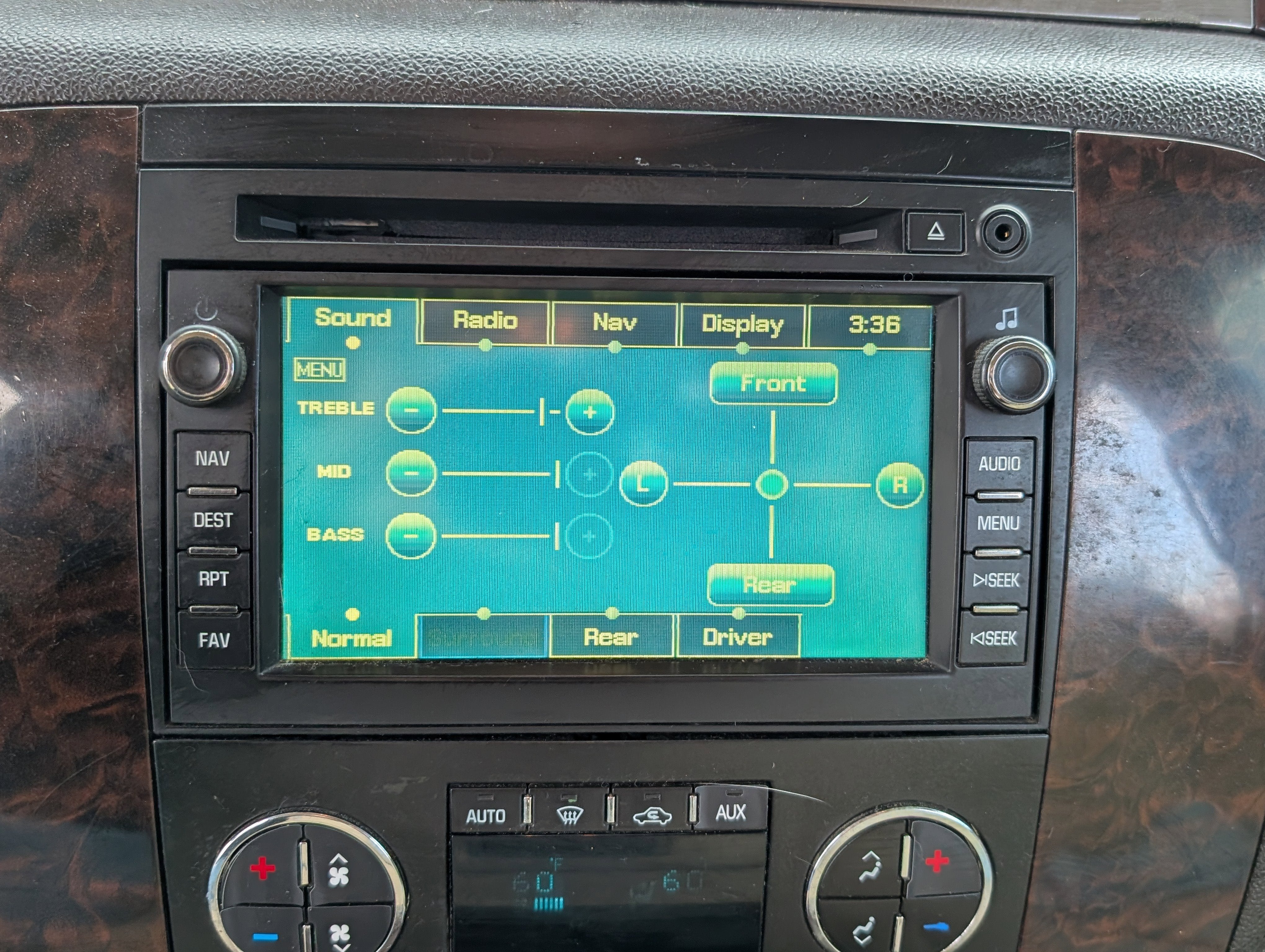 2007 GMC Yukon XL AWD 4dr 1500