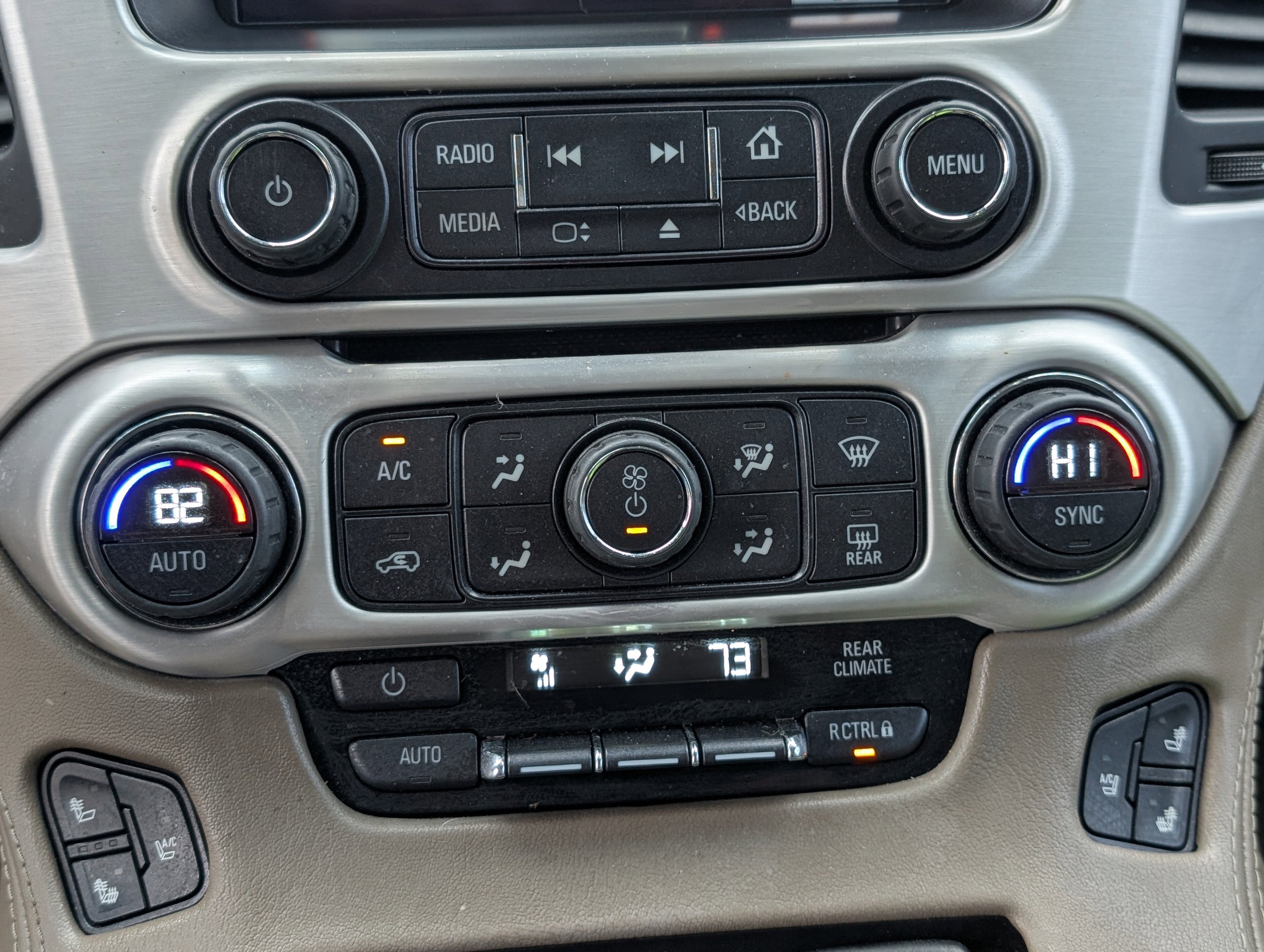 2015 GMC Yukon XL SLT