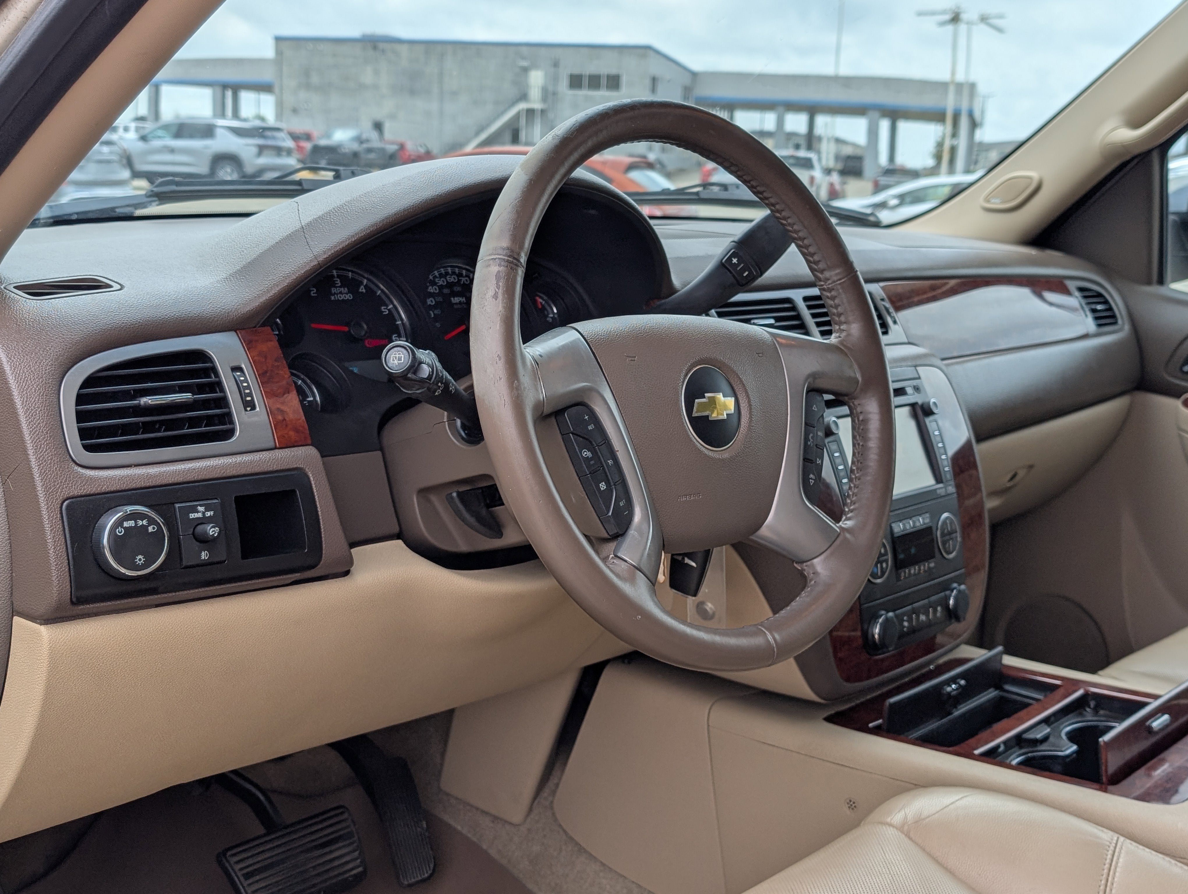 2014 Chevrolet Suburban LTZ