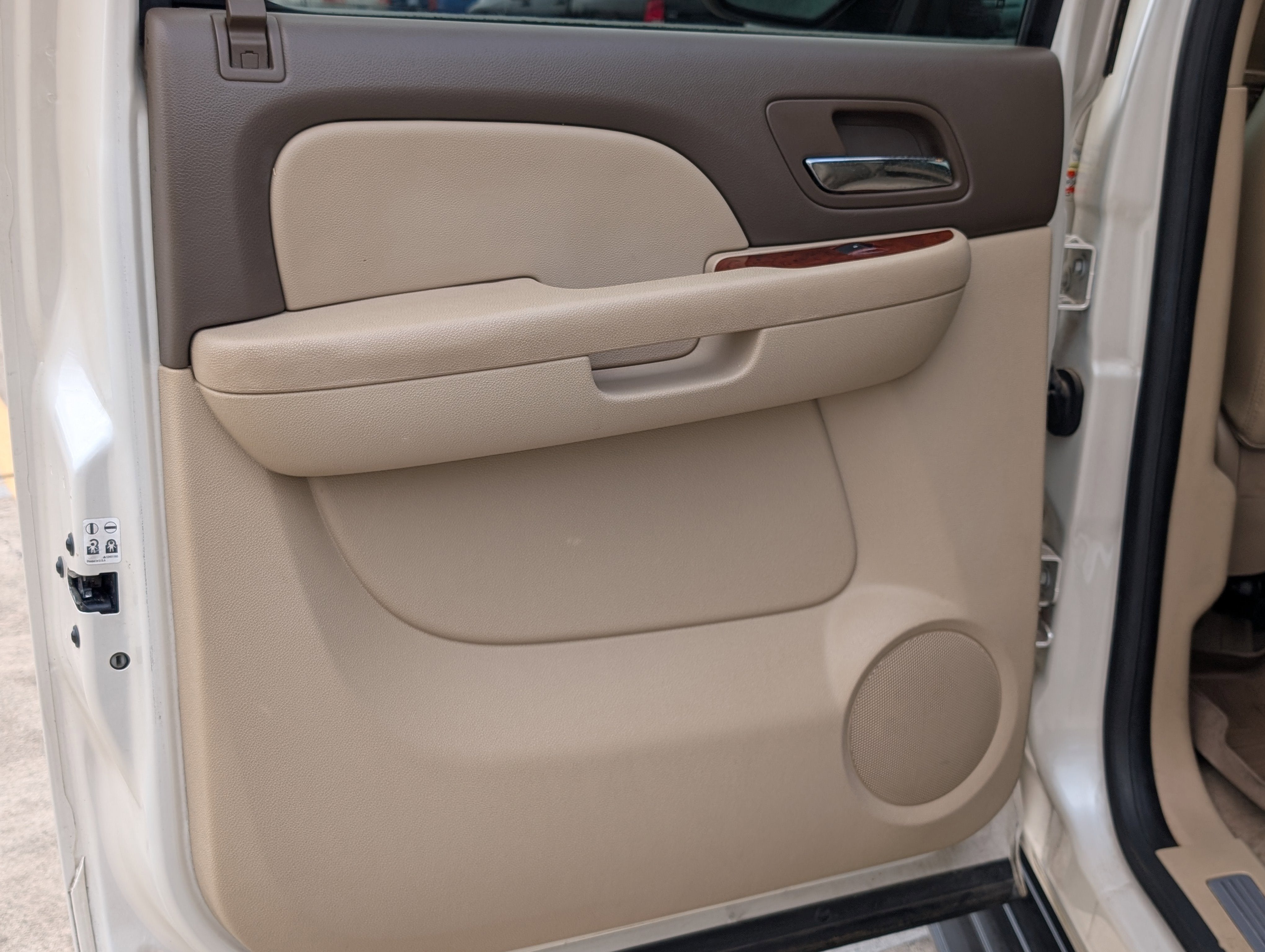 2014 Chevrolet Suburban LTZ