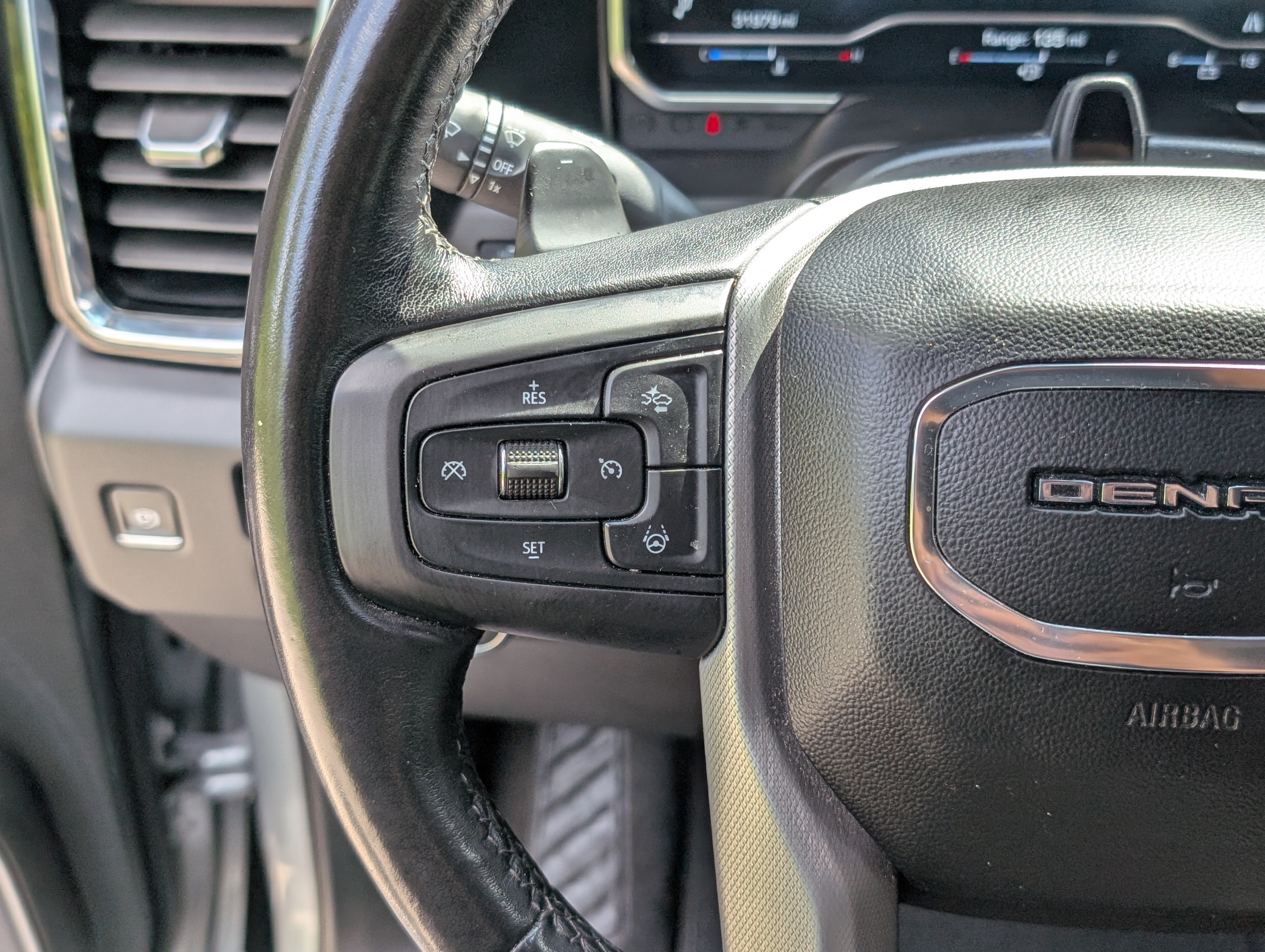 2023 GMC Sierra 1500 Denali