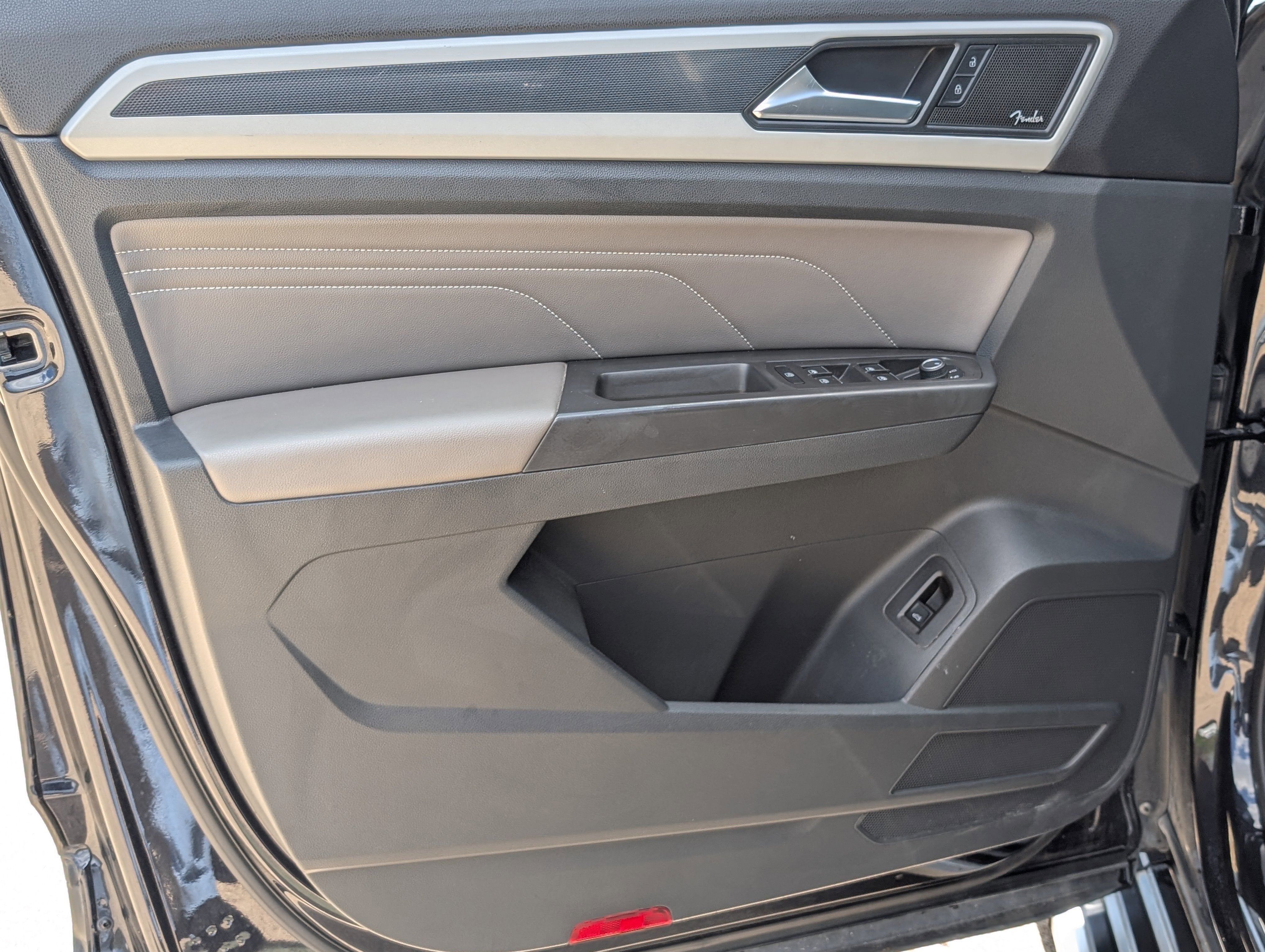 2022 Volkswagen Atlas 3.6L V6 SEL Premium R-Line