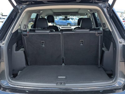 2022 Volkswagen Atlas 3.6L V6 SEL Premium R-Line