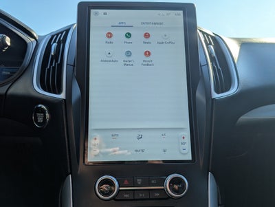 2023 Ford Edge SE