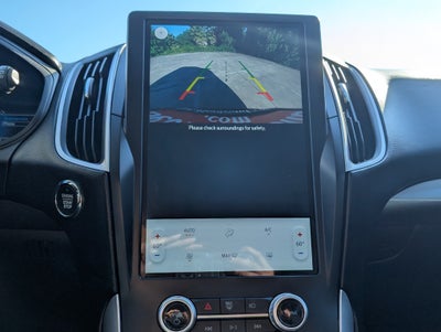 2023 Ford Edge SE
