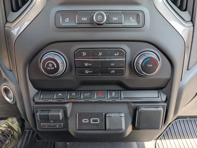 2025 Chevrolet Silverado 1500 Custom