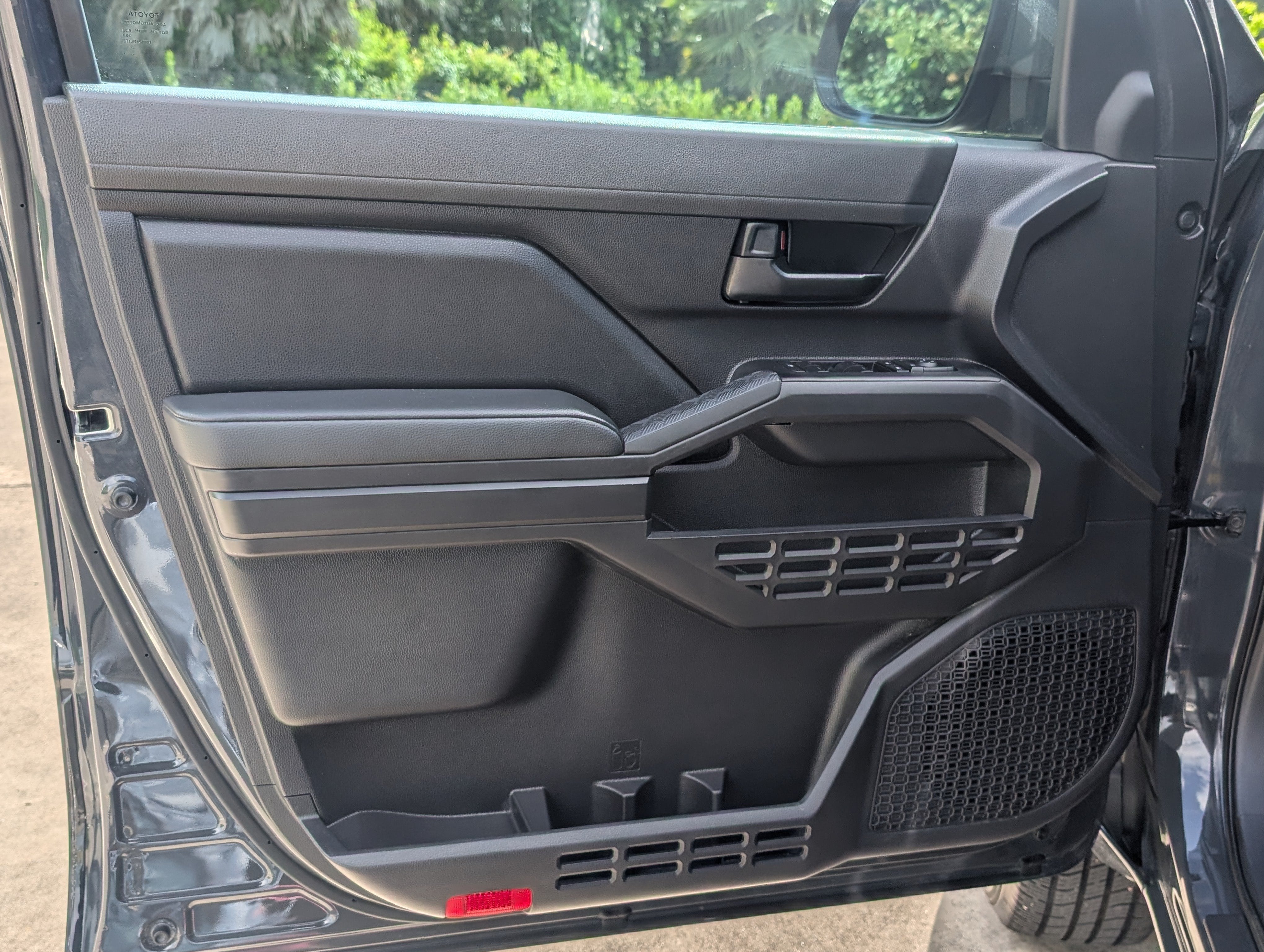 2025 Toyota Tacoma 2WD SR