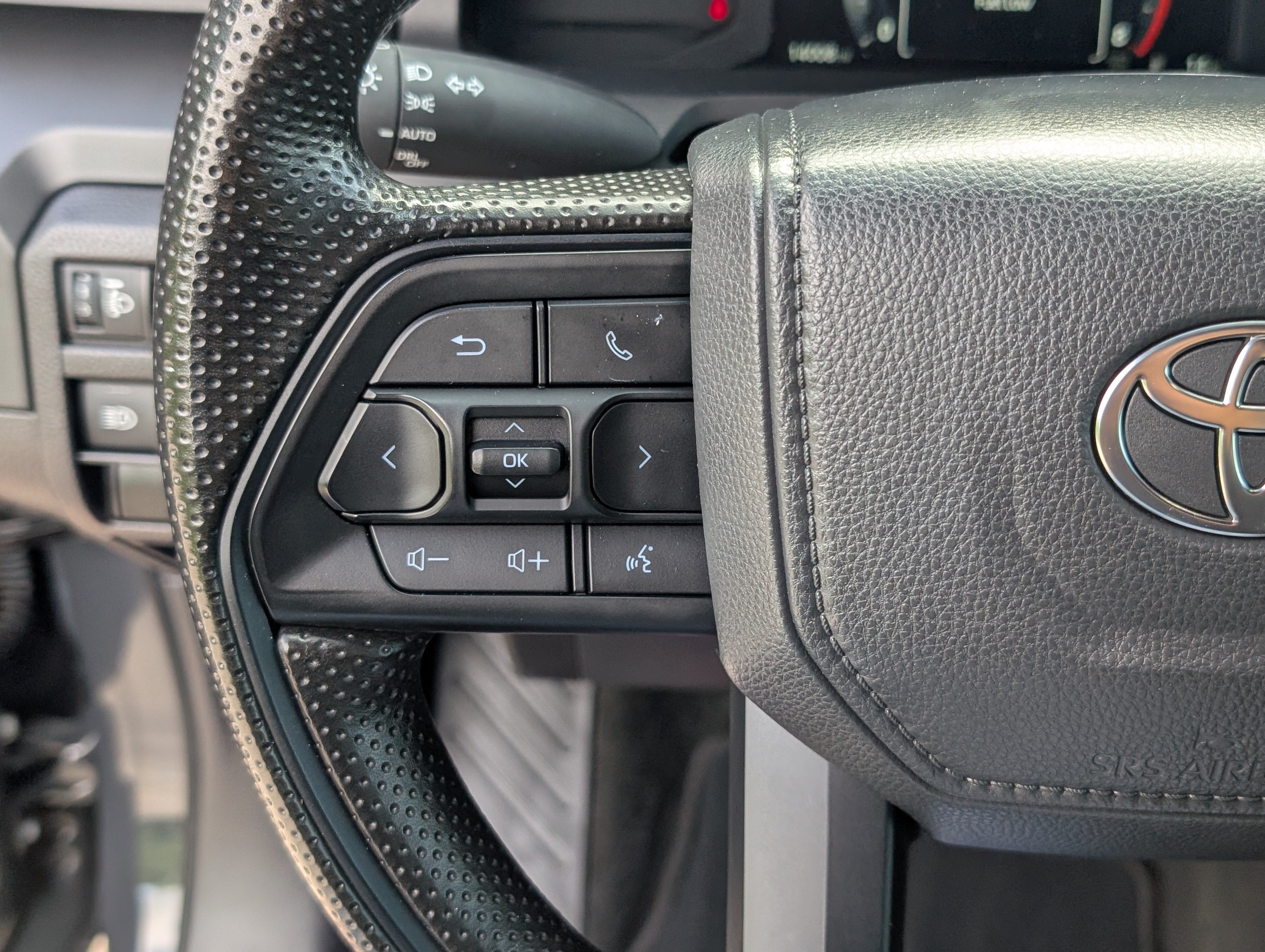 2025 Toyota Tacoma 2WD SR