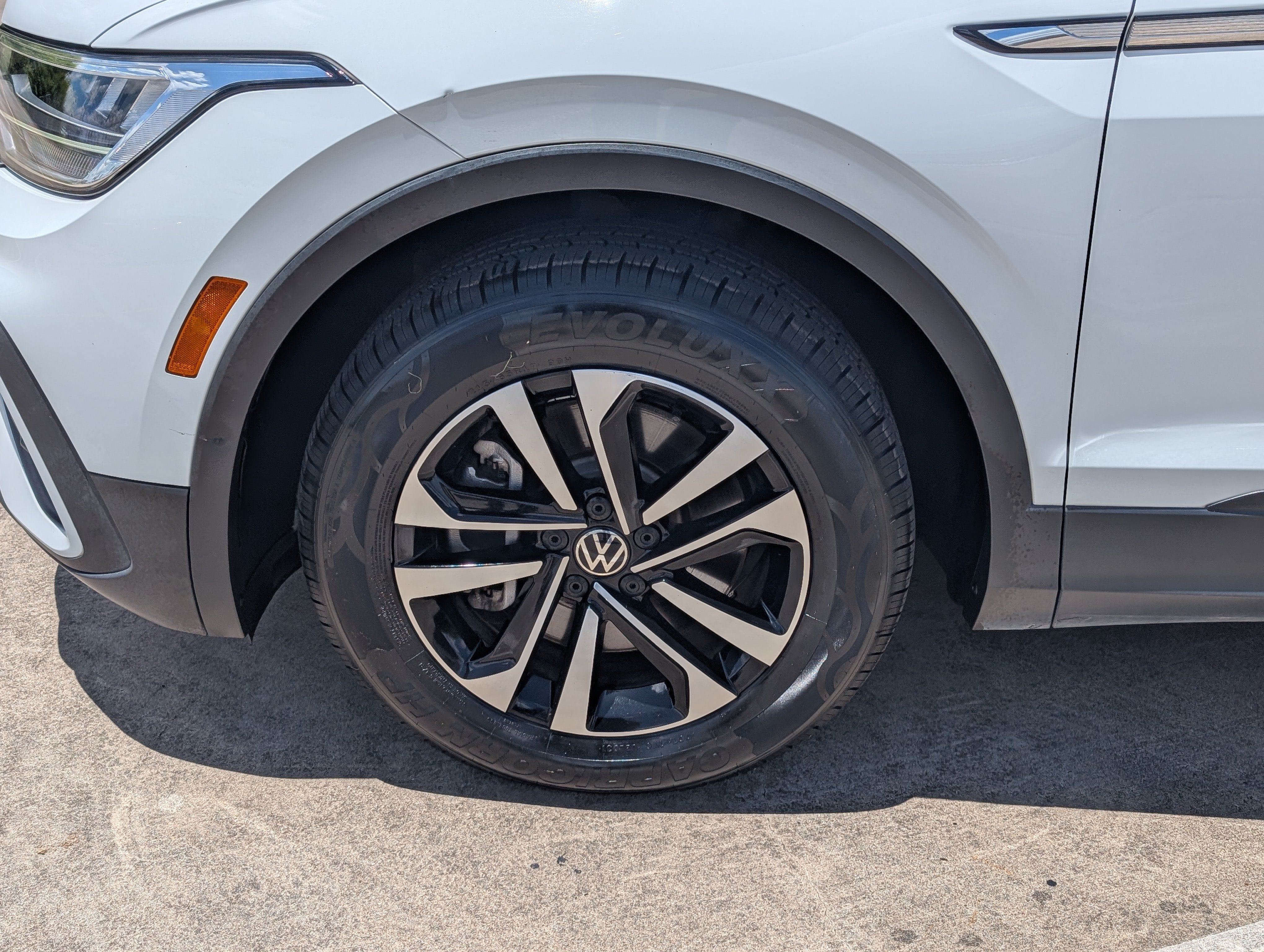 2023 Volkswagen Tiguan 2.0T S