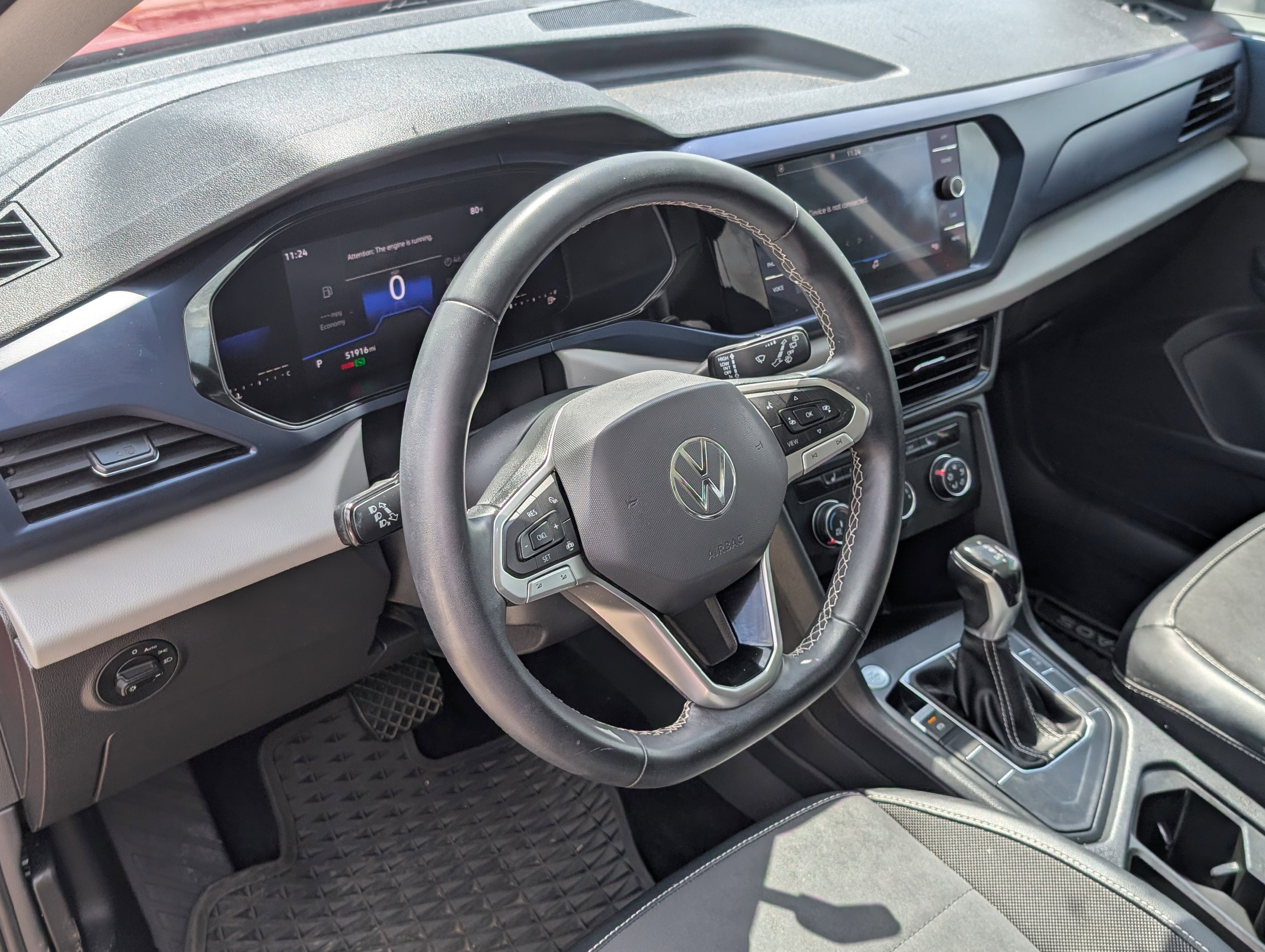 2022 Volkswagen Taos SE