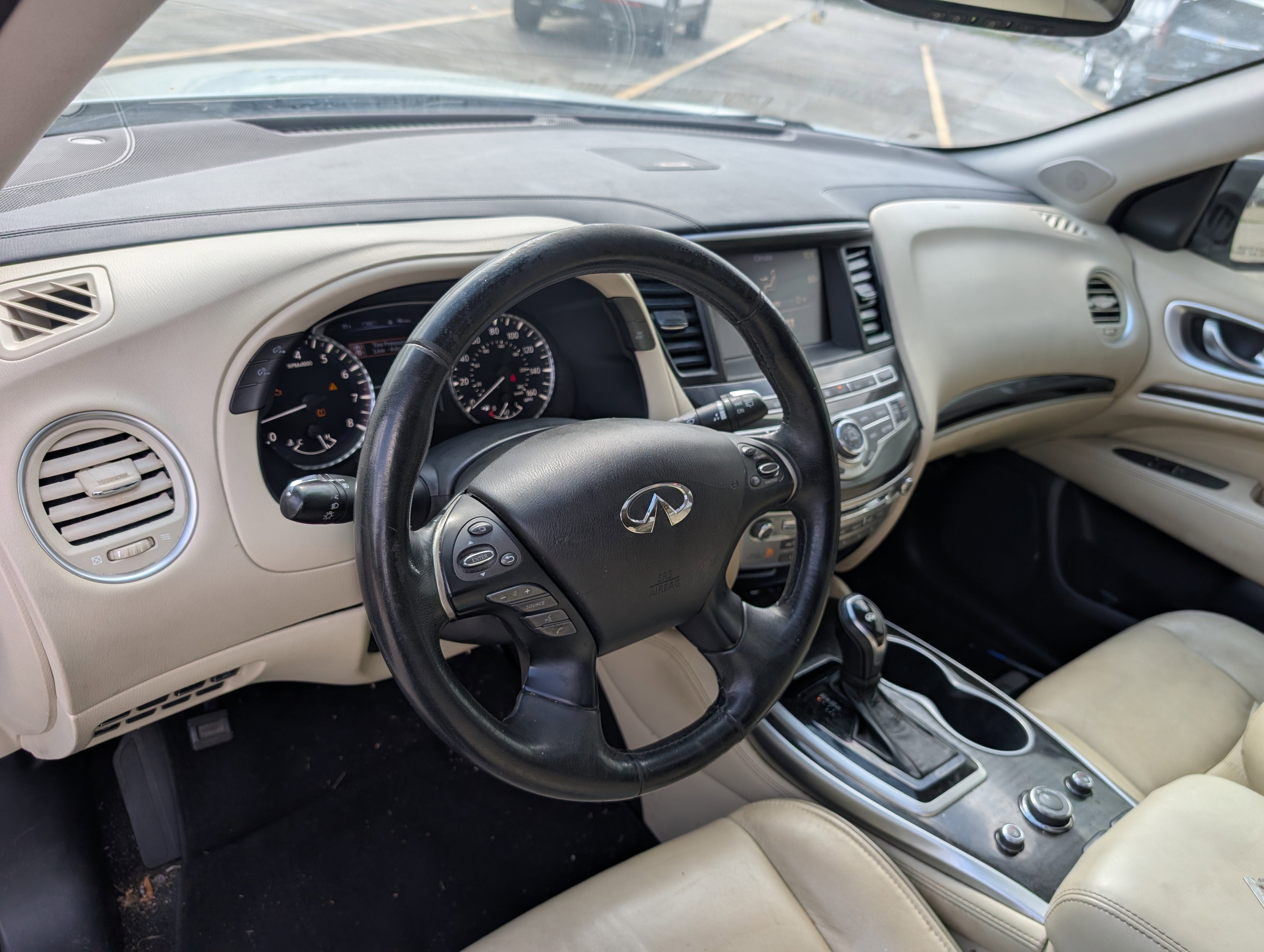 2017 INFINITI QX60 FWD