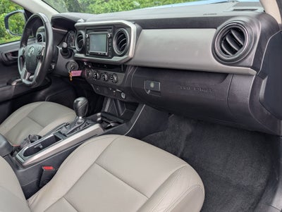 2017 Toyota Tacoma SR5 V6