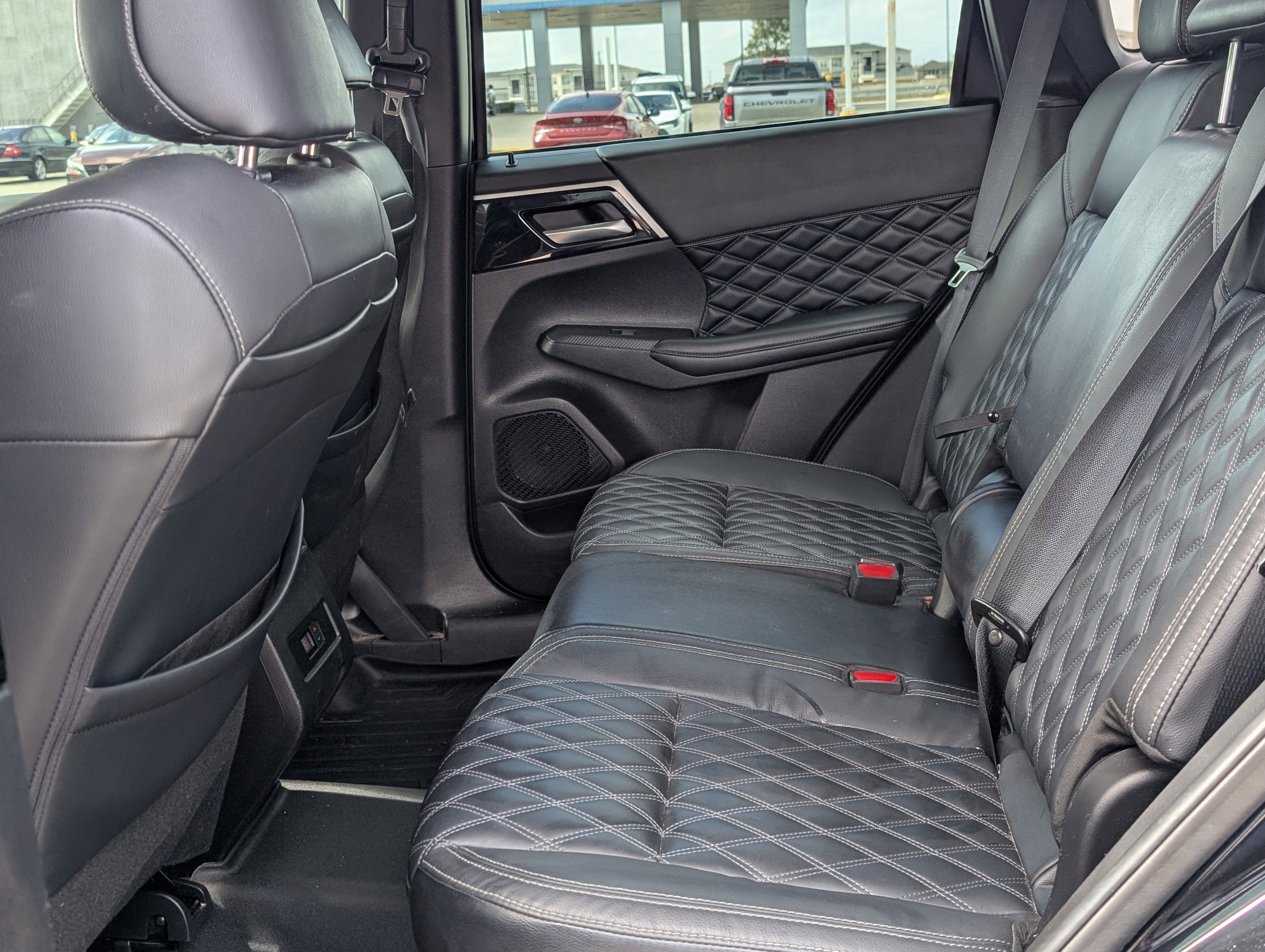 2022 Mitsubishi Outlander SEL