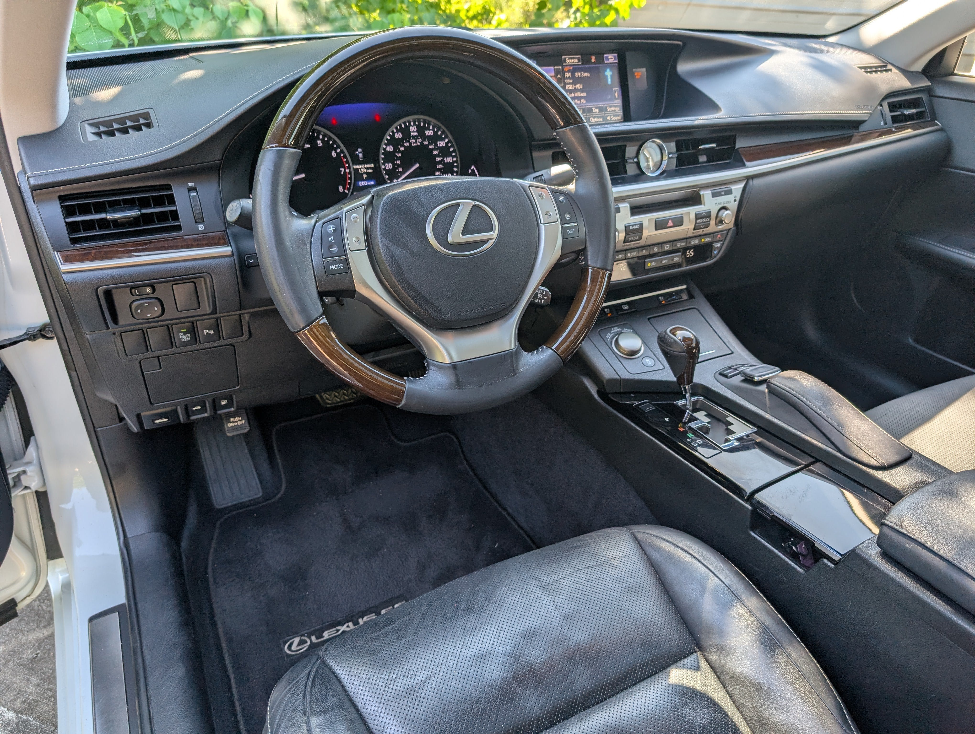 2015 Lexus ES 350 4dr Sdn