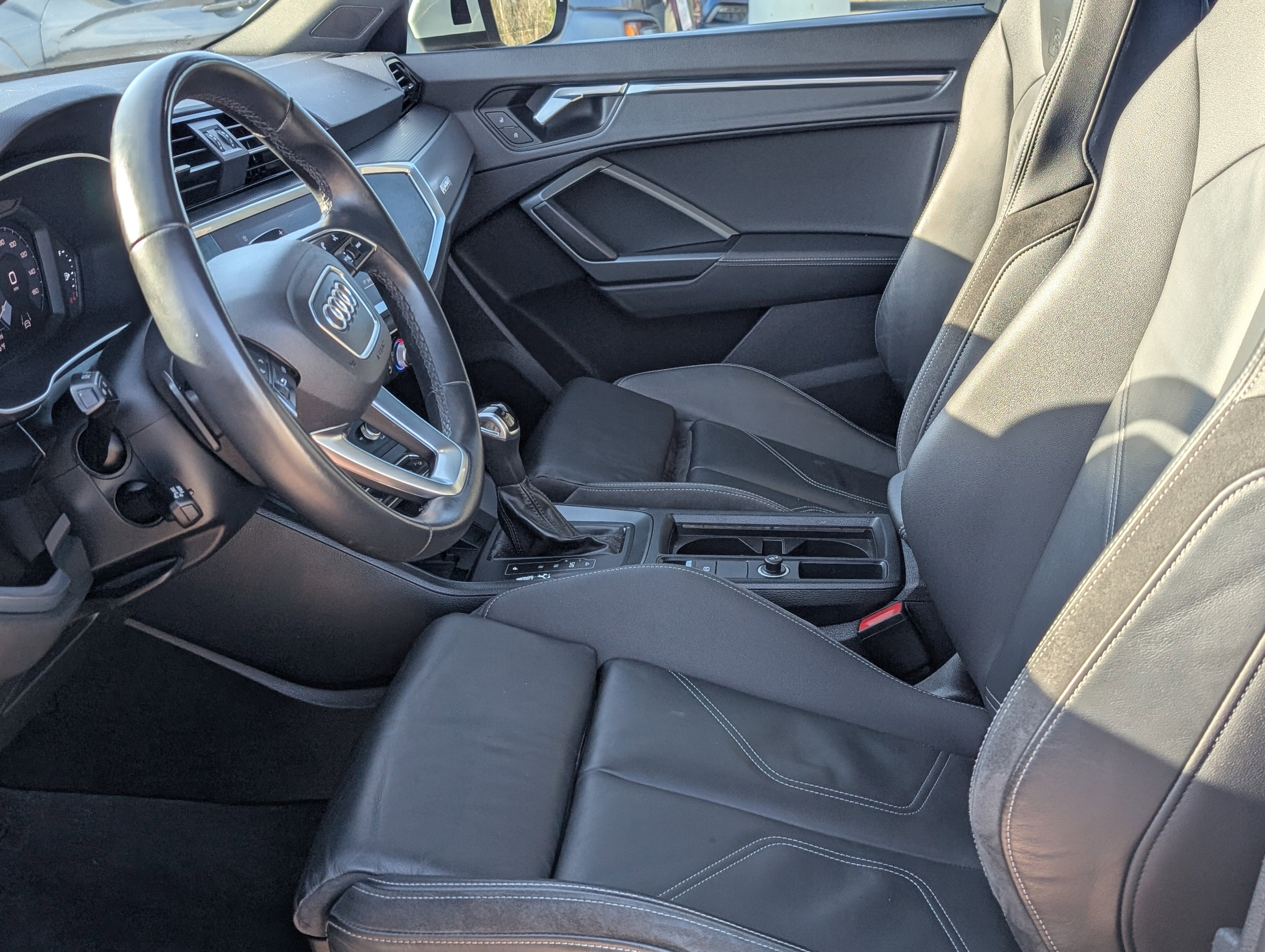 2021 Audi Q3 S line Premium Plus